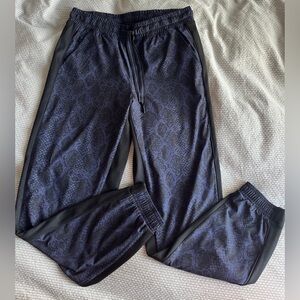 Athleta Brooklyn Jogger Size 6